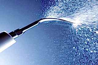 Ультразвуковой скалер - удобное, мобильное стоматологическое оборудование, которое позволяет в кратчайшие сроки с вызовом ветеринара на дом безболезненно удалить известковые отложения с наружной и внутренней стороны зуба и из-под десны